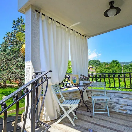 Moira-2 By Interhome Apartment Ika